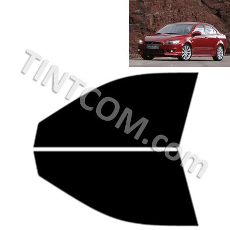 
                                 Passgenaue Tönungsfolie - Mitsubishi Lancer (4 Türen, Limousine, 2007 - 2012) Solar Gard - NR Smoke Plus Serie
                                 